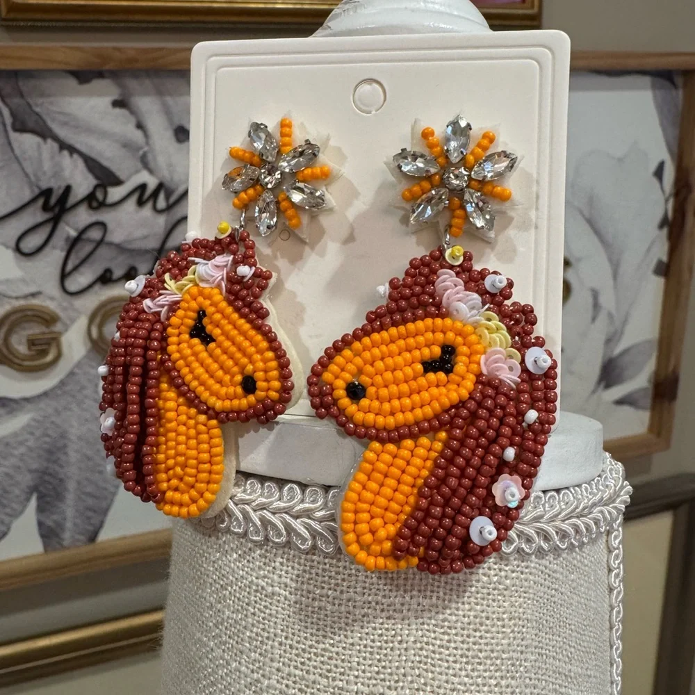 5 for $30 NWOT! BOUTIQUE Beaded Derby Horse Earrings